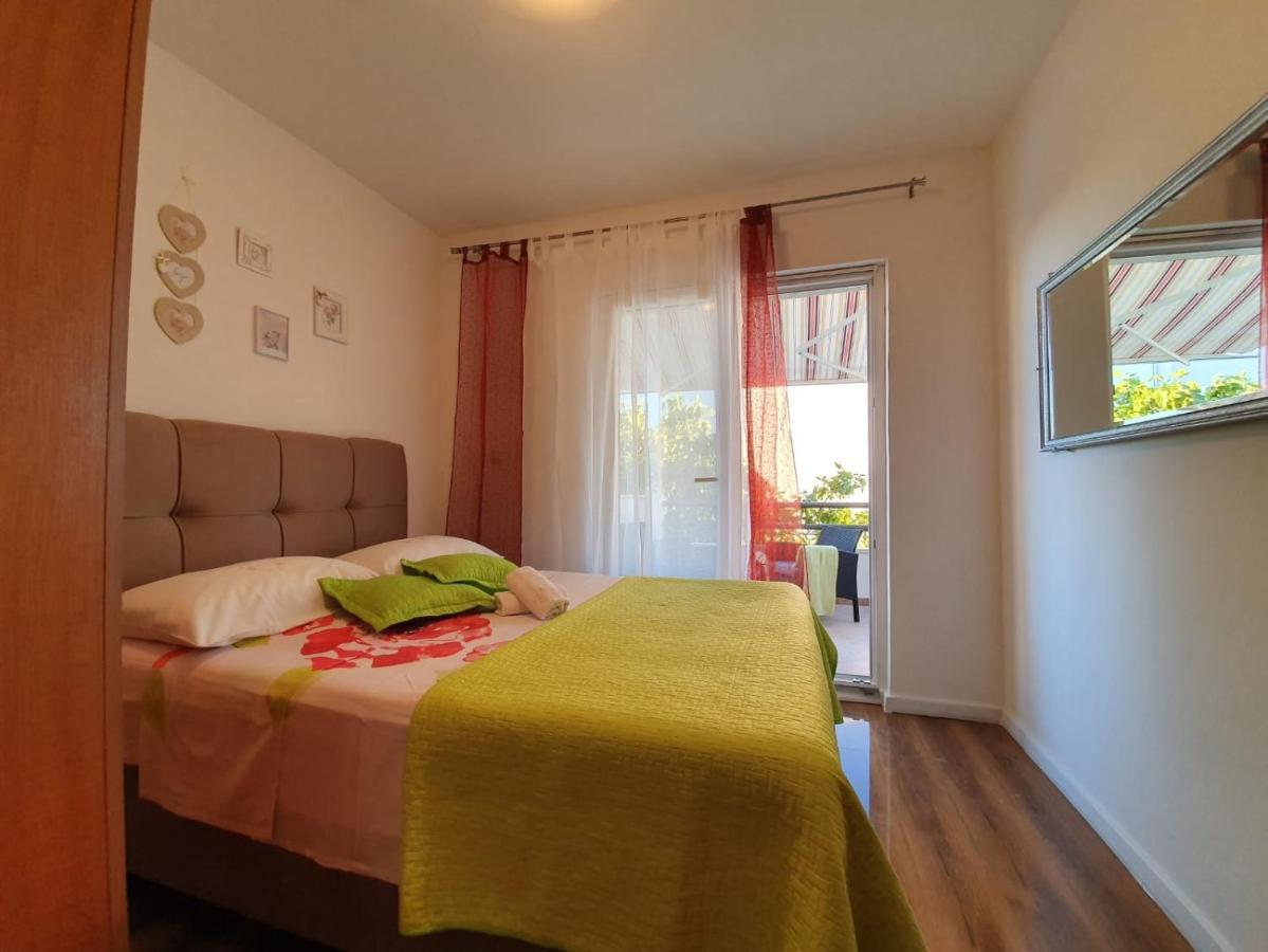 Apartmani Mara Rogoznica روغوزنيكا المظهر الخارجي الصورة