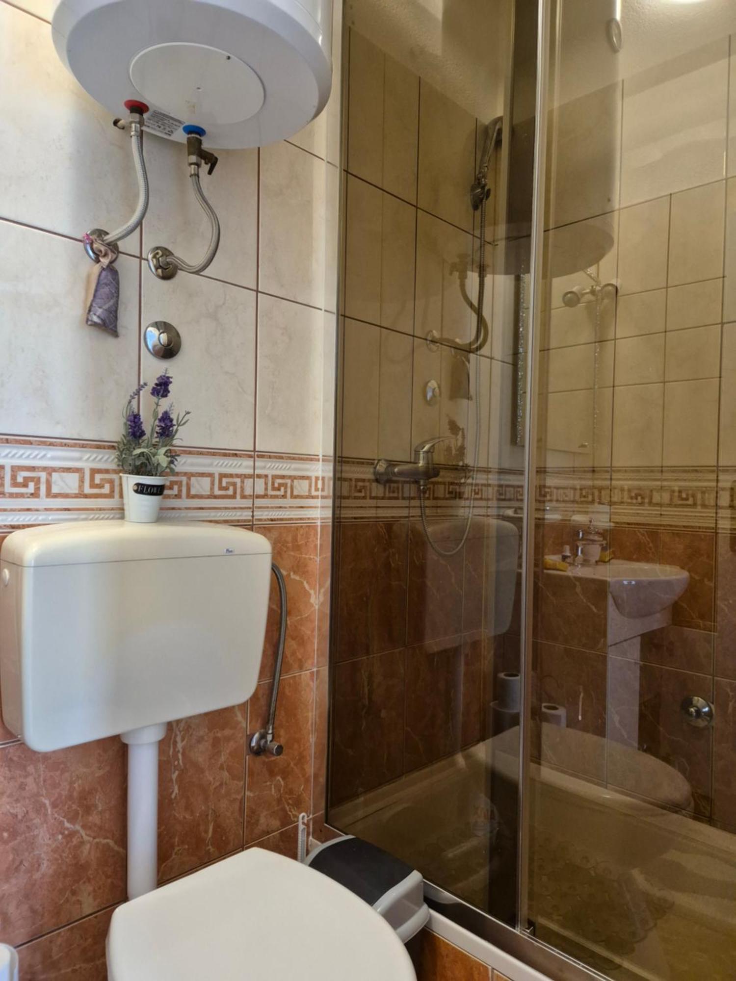 Apartmani Mara Rogoznica روغوزنيكا المظهر الخارجي الصورة